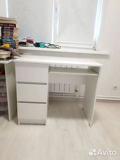 Стол компьютерный