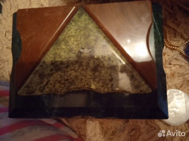 Малахитовая шкатулка