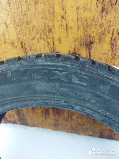 Nexen Winguard WinSpike WH62 215/50 R17 95T