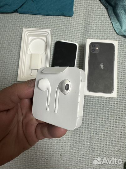 iPhone 11, 128 ГБ