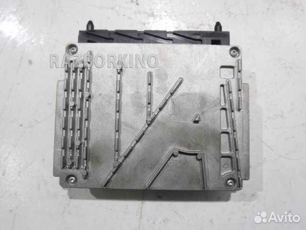 Блок управления двигателем