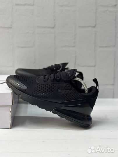 Кроссовки Nike Air Max 270