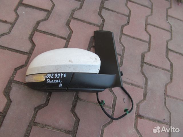 Зеркало правое Volkswagen Sharan 2 2009