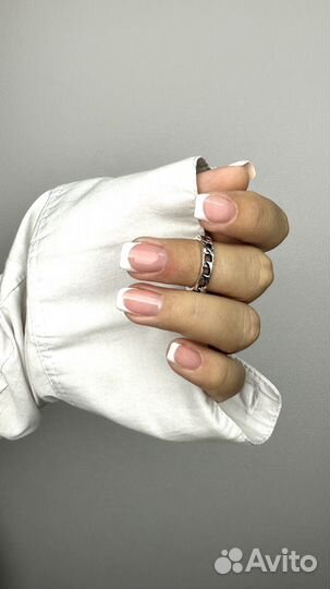 Маникюр, педикюр