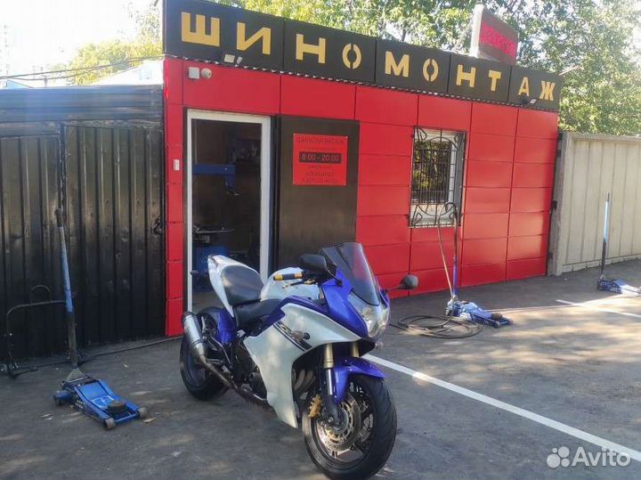 Шиномонтажник