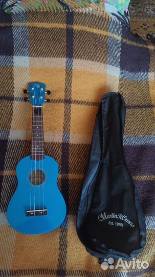 Укулеле Martin Romas с чехлом