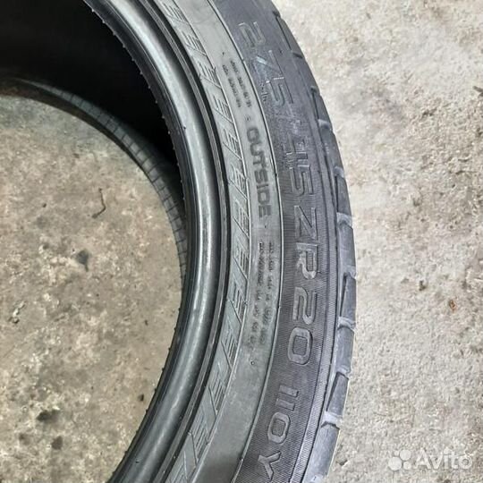 Nokian Tyres Hakka Black SUV 275/45 R20