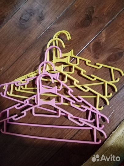Вешалки плечики детские