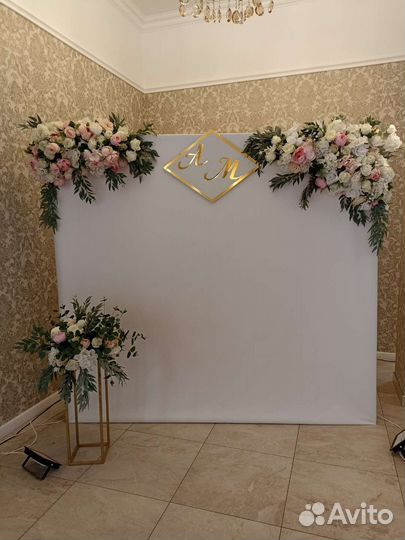 Оформление свадебного стола,фотозоны, вазы, цветы