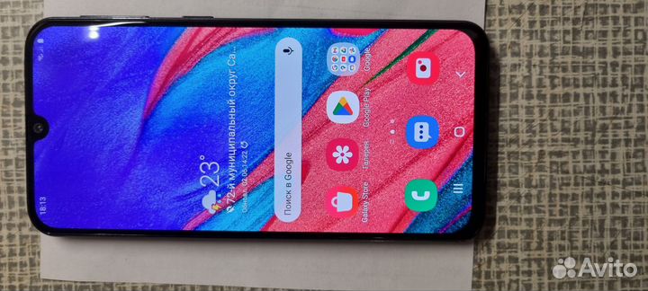 Samsung Galaxy A40, 4/64 ГБ