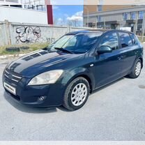 Kia Ceed 1.6 MT, 2009, 300 000 км, с пробегом, цена 550 000 руб.