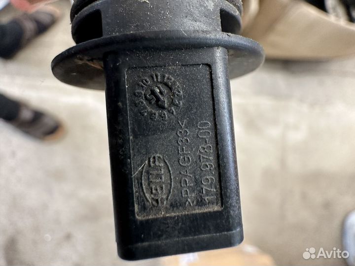 Патрон лампы Дхо Лада Гранта