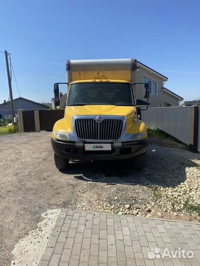 International 4300, 2003