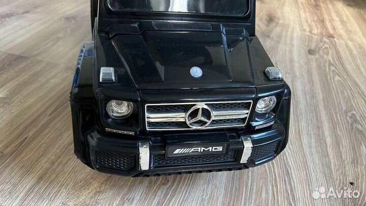 Машинка каталка mercedes
