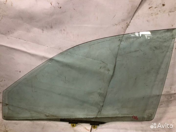 Стекло переднее левое Mitsubishi Lancer 9 седан