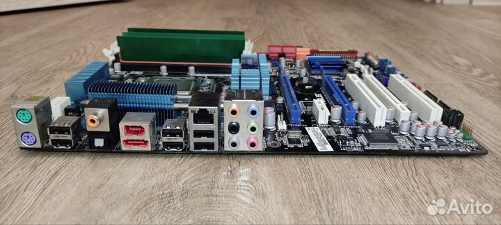 Материнская плата Asus P6T, сокет lga 1366