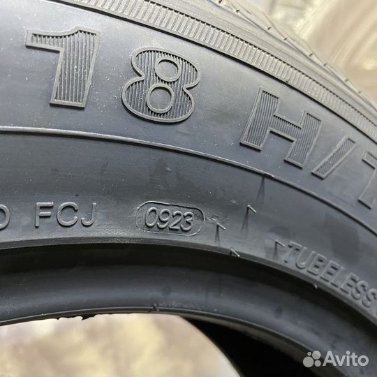 Goodride SU318 235/60 R17 T