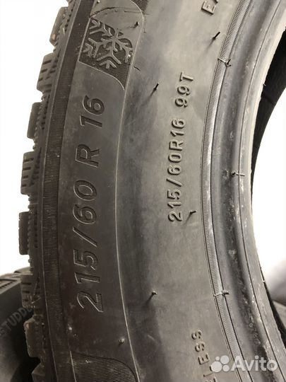 Michelin X-Ice North 4 215/60 R16