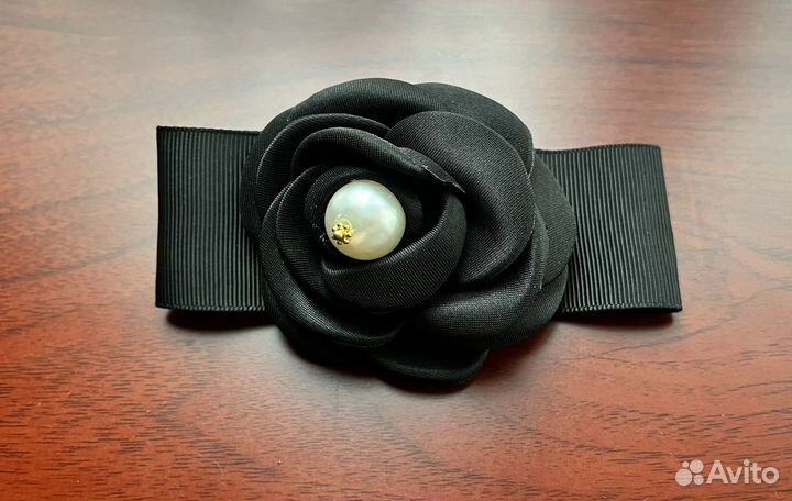 Брошь матерчатая