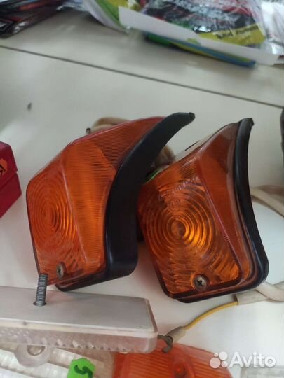 Поворотники газ 2410