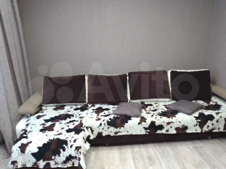 2-к. квартира, 40 м², 9/9 эт.