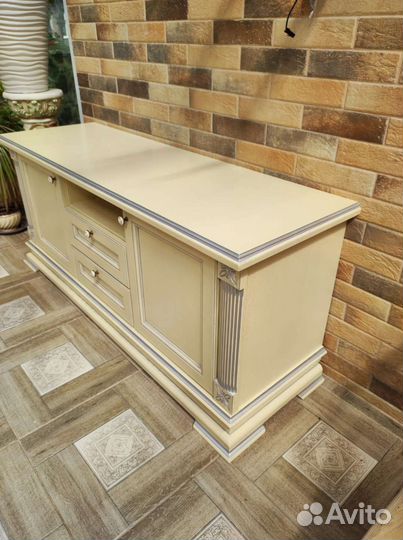 Тумба под тв