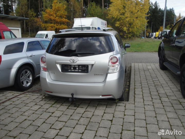 Toyota Verso 2009-2012 на запчасти