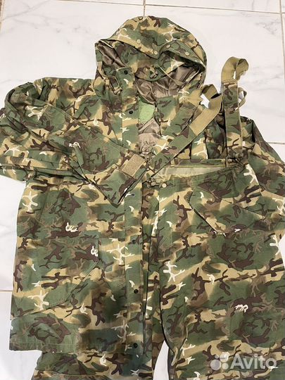 Непромокаемый костюм для рыбалки