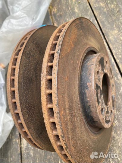 Тормозные колодки и диски передние Kia Sportage 3