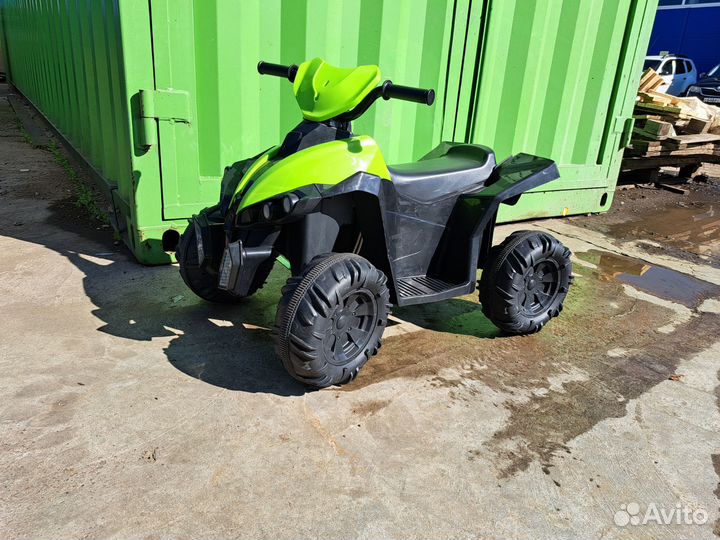 Детский квадроцикл на аккумуляторе бу