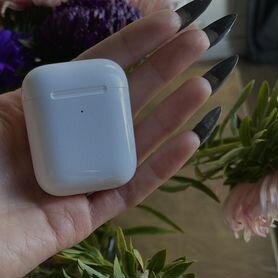 Airpods 2 с беспроводной зарядкой