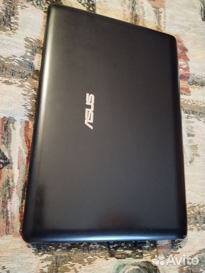 Ноутбук asus Eee PC 1215N