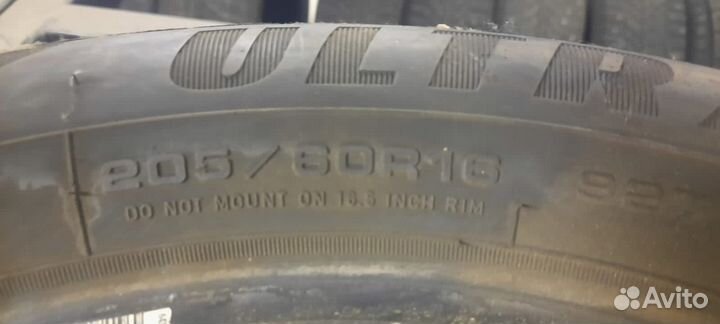 Goodyear UltraGrip 205/60 R16 92T