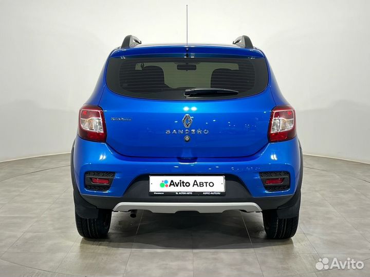 Renault Sandero Stepway 1.6 МТ, 2018, 93 000 км