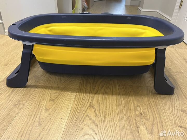 Ванночка для купания новорожденного складная