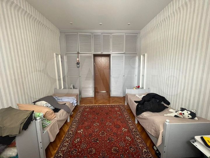 4-к. квартира, 99,8 м², 2/5 эт.