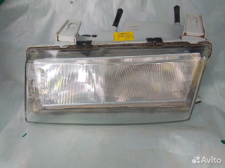 Фара левая ваз 2110