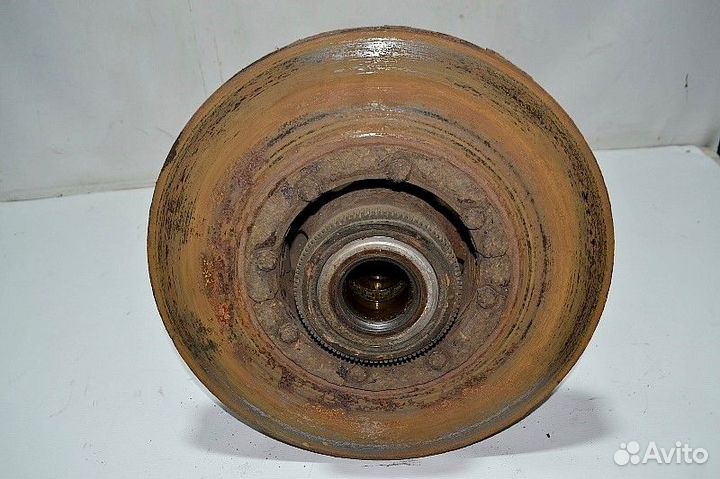 Ступица, дисковые тормоза, передний мост, левая re