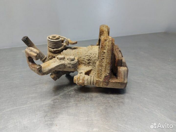 Суппорт задний правый Suzuki Sx4 GYA M16A 2013