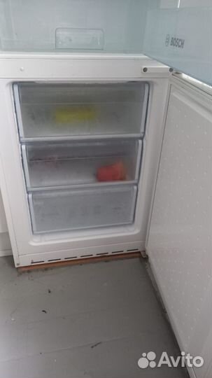 Холодильник двухкомпрессорный электронный