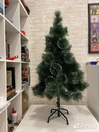 Елка искусственная + набор украшений