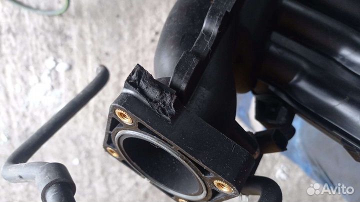 Коллектор впускной 1,6 Ниссан Tiida C11