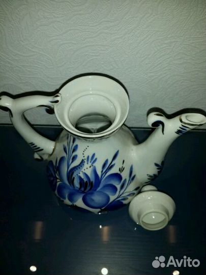 Фарфоровая статуэтка, гжель