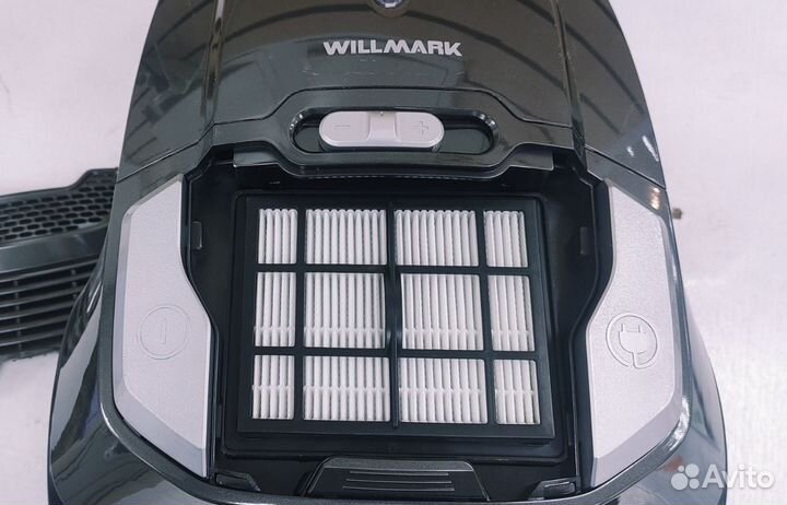 Пылесос Willmark VC-2650DBM