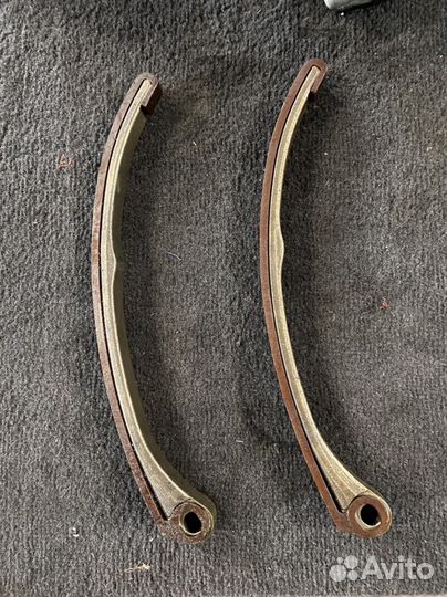 Башмак натяжителя Discovery 3 4,4 4179614