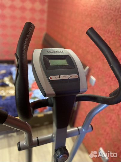 Эллиптический тренажер torneo