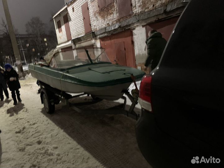 Лодка Обь-3 с мотром Вихрь