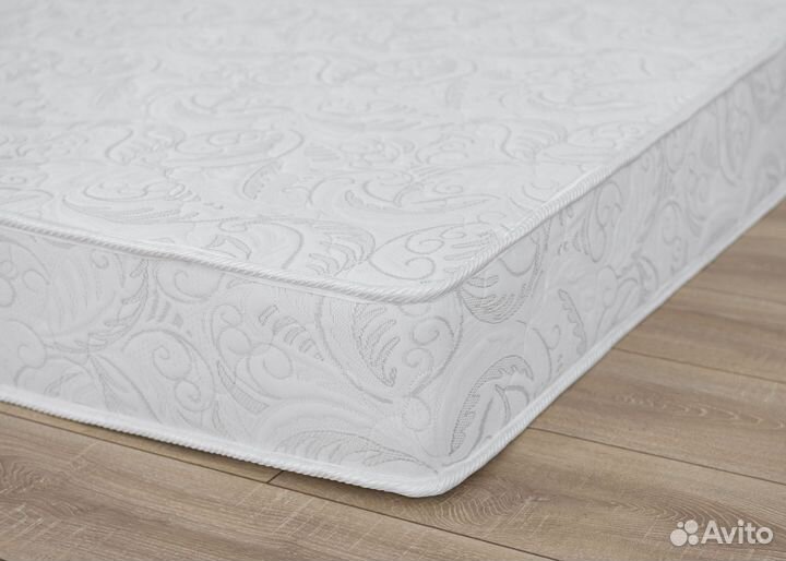 Матрас беспружиннный 200х200