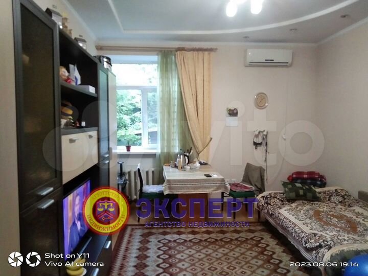 2-к. квартира, 74 м², 1/1 эт.