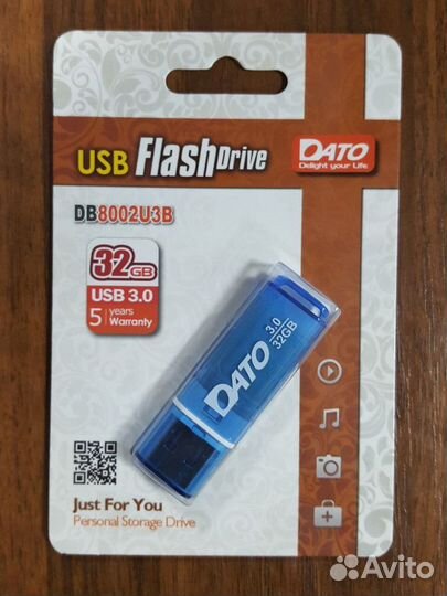 Flash USB 3.0 32Gb Dato DB8002U3B-32G